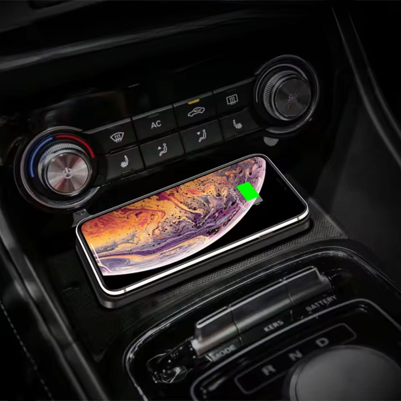 Podloga za bežično punjenje telefona, CarPad - Image 4